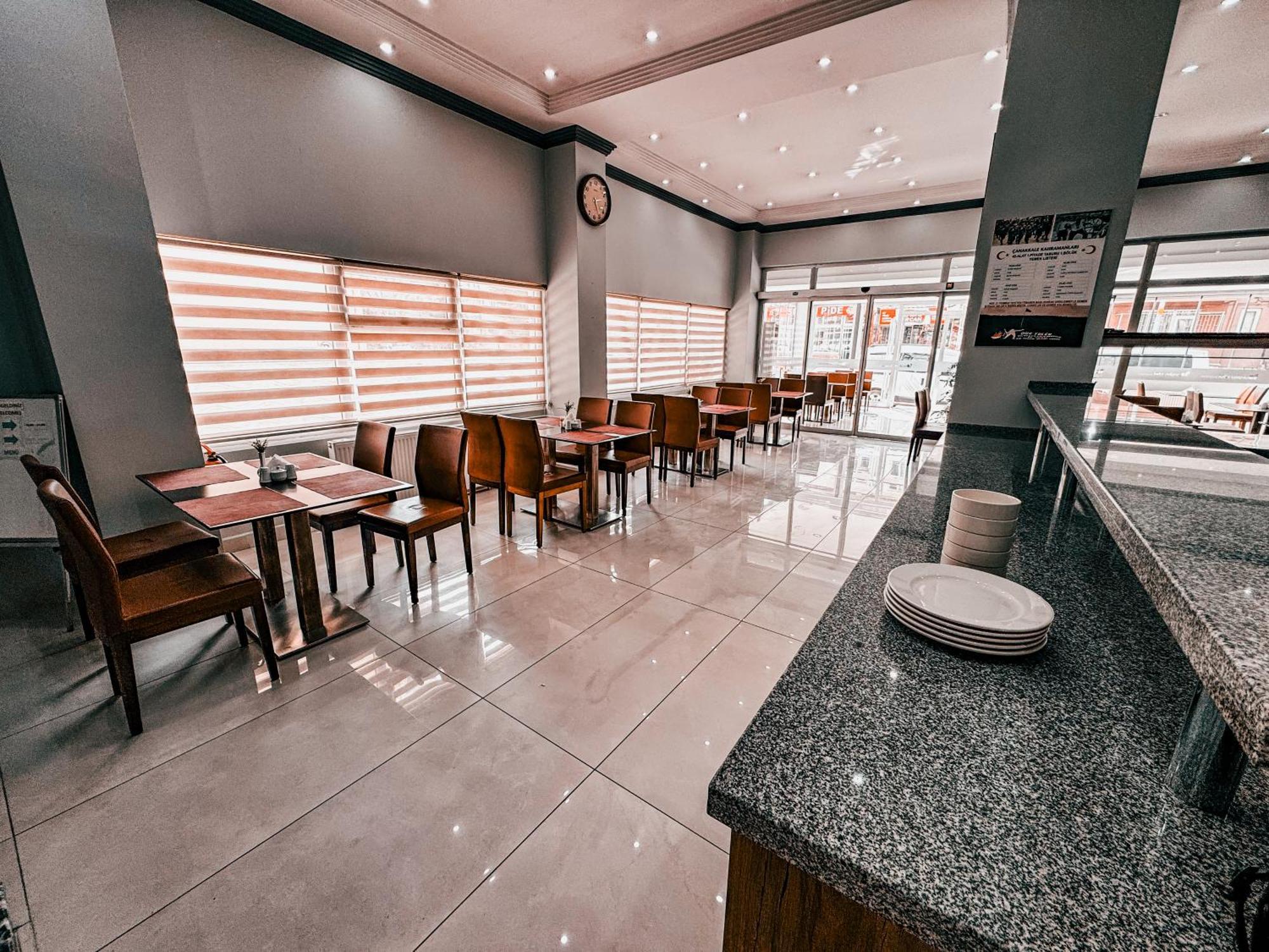 Oreko Express Afyonkarahisar ภายนอก รูปภาพ