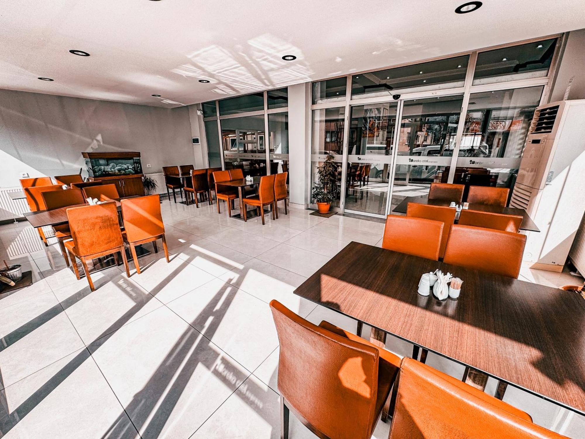 Oreko Express Afyonkarahisar ภายนอก รูปภาพ